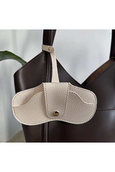 Disi Çanta Askısına Takılabilir Krem Gözlük Kılıfı - Fonksiyonel ve Şık Aksesuar