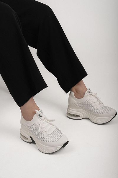 Guja Loretta Guja Imported Special Series Internal Hidden Filling Stone Detail Knitwear Women's Sports Shoes White