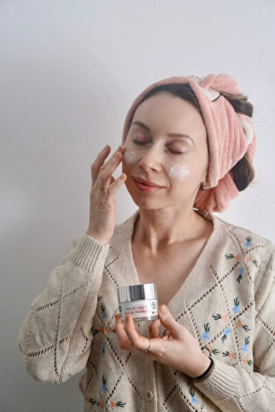 Bio Crema organica hidratanta pentru fata si decolteu 50 ml BIO G Pure Skin