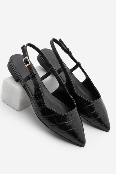 Marjin Schwarze Croco Daily-Schulter-Ballerinas für Damen von Tafiza mit spitzer Zehenpartie und offenem Rücken
