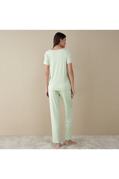 FAV Ribbed Round Neck T-shirt and Pyjama Set