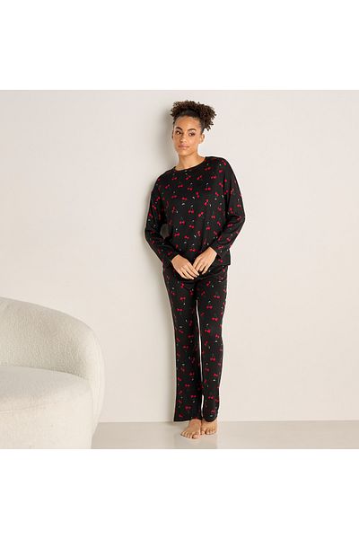 FAV All-Over Print T-shirt and Pyjama Set