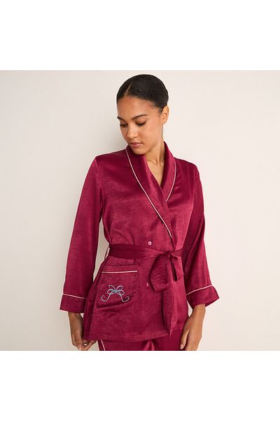 FAV Embroidered Robe and Pyjama Set