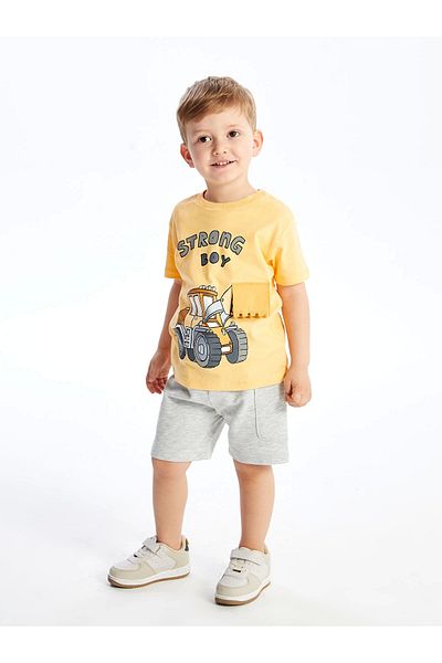 LC Waikiki Crew Neck Short Sleeve Printed Baby Boy T-Shirt and Shorts Set of 2