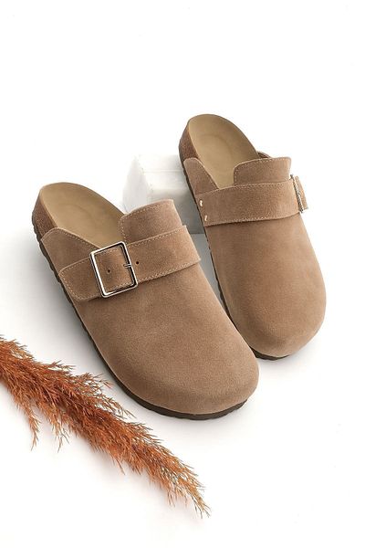 Marjin Dámska pravá koža Eva Podošva Uzavretá predná pracka Denné papuče Sumpa Camel Suede