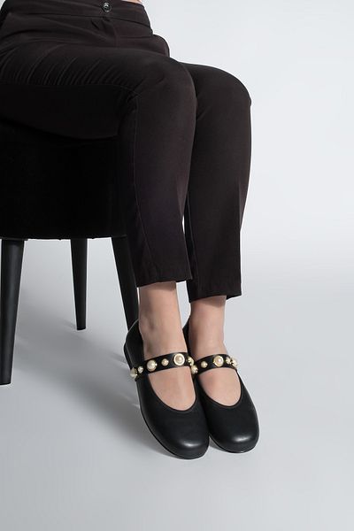 Marjin Damen-Ballerinas Vesma mit schwarzem Perlenband