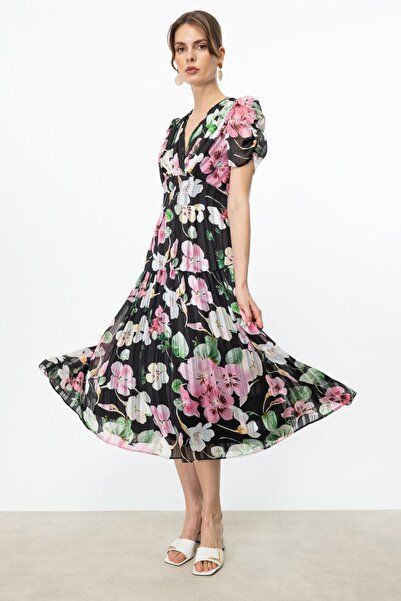 Ekol V Yaka Çiçek Desenli Elbise