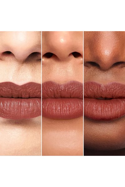 Oriflame أحمر الشفاه ذكي المزامنة الذي يوفر تغطية كاملة لمدة 8 ساعات من اللون والرطوبة في رحلة واحدة