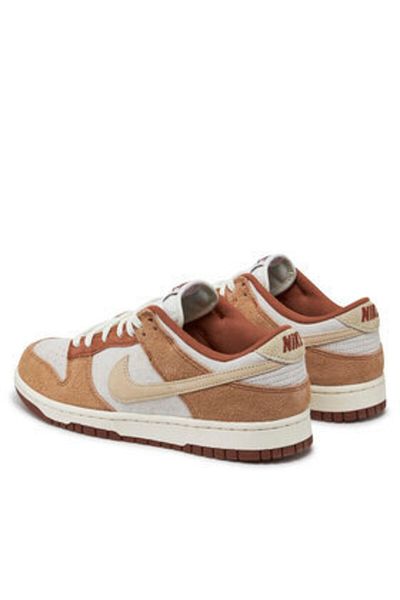 Nike men's sneakers DD1390 brown