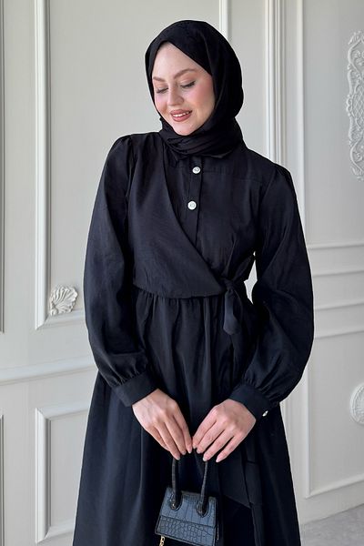 InStyle Λεπτομέρεια με κουμπιά σταυρωτά δεμένα Modal μαύρο φόρεμα
