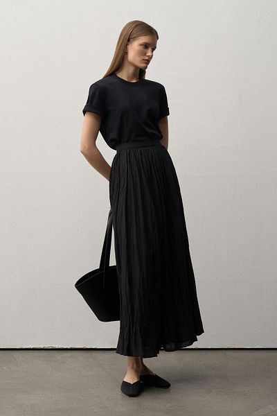 Mathilda By Çiğdem Bilici Fusta Maxi Neagra Mila Plisata de dama
