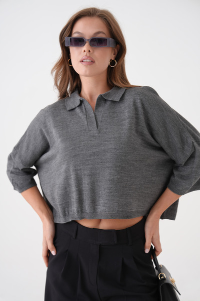 barış sülün lovebox Women's Polo Neck Low Sleeve Design Oversize Crop Anthracite Knitwear Blouse 002