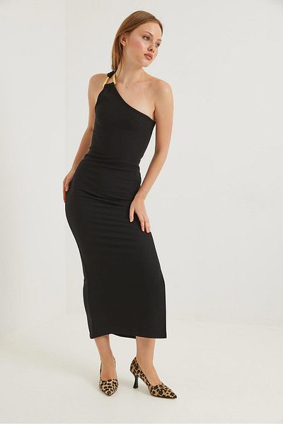 Raneel Kazançlı Alışveriş Rochie din twill cu un singur umăr, cu detaliu de cataramă, neagră