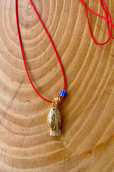 Shepidi Red Rope Gold Fish Blue Bead Scroll Lock Knitted Necklace