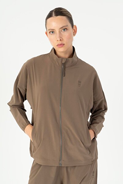 MARATON سترة رياضية نسائية من كومفورت ياقة مرتفعة متوسطة الطول كاكاو