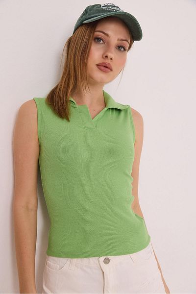 Raneel Kazançlı Alışveriş Zero Sleeve Polo Neck Basic Knitted Camisole Blouse Green