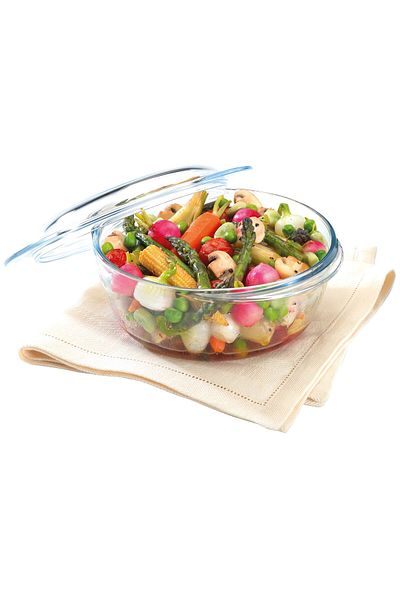 Pyrex Round bowl with lid