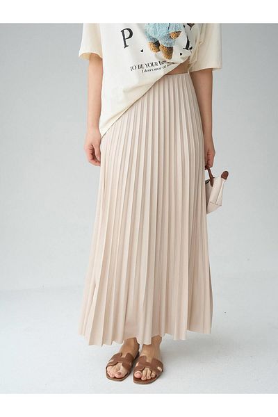 Coral Pleated Skirt Beige
