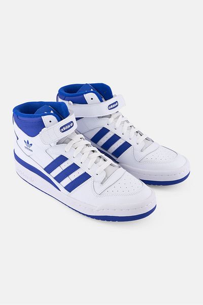 adidas حذاء رجالي خارجي بإغلاق فيلكرو متوسط، أبيض