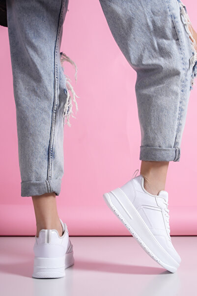 Mehmet Baran Fehér tornacipő, magas talpú 5 cm-es sportcipő