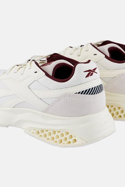 Reebok Women Hexalite Legacy 1,5 Lace Up Running Shoes, Cream