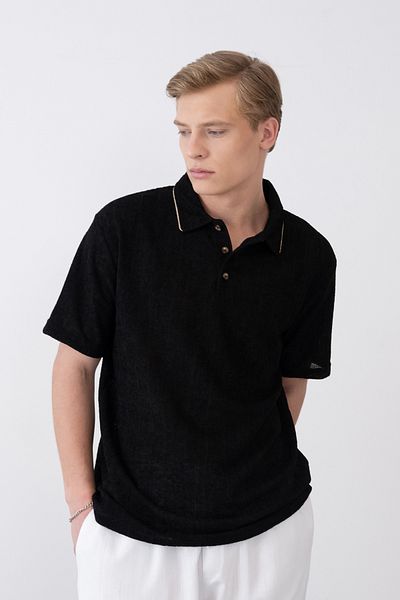 İLKCET MODA Ανδρικό μπλουζάκι με λεπτομέρεια με γιακά με κουμπιά