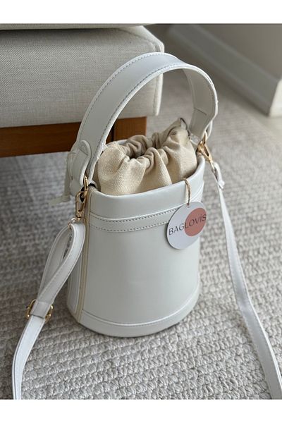 BAGLOVİS Shirred Mouth Bucket Model White Color Women's Hand and Shoulder Bag En20 Uzn20