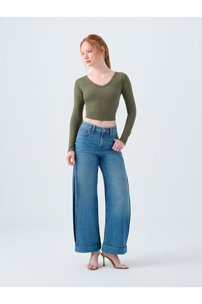Loft Women's Long Sleeve Blouse - Fitted Cut