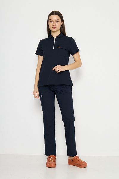 Class Üniforma Uniforme medicale pentru femei cu guler polo bleumarin