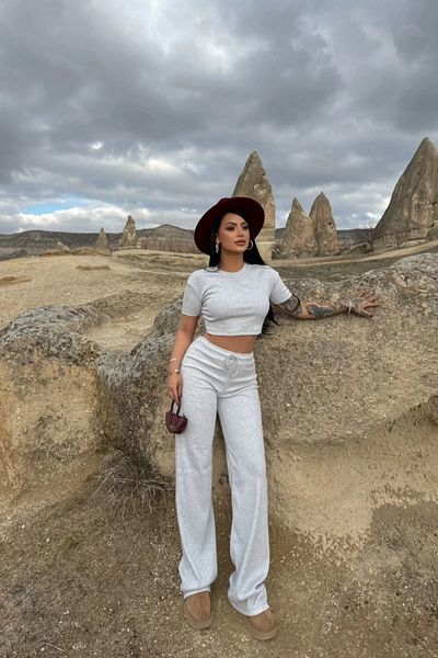 Siner Fashion Women's Gray Crop Wide Leg Pants Bottom Top Set