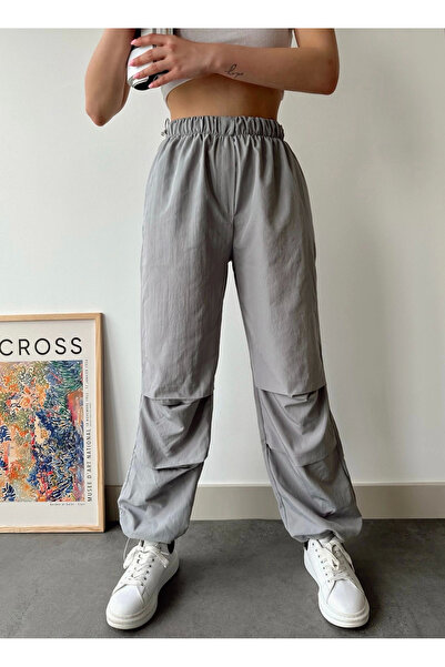 İntive Lingerie Gray Wide-Leg Parachute Pants with Ruched Detail Wide-Leg Cuffs and Waist