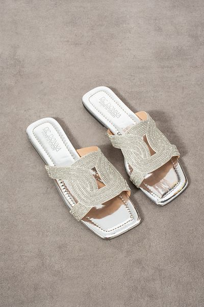 DC DONNA Stylish Slippers with Stone Detail