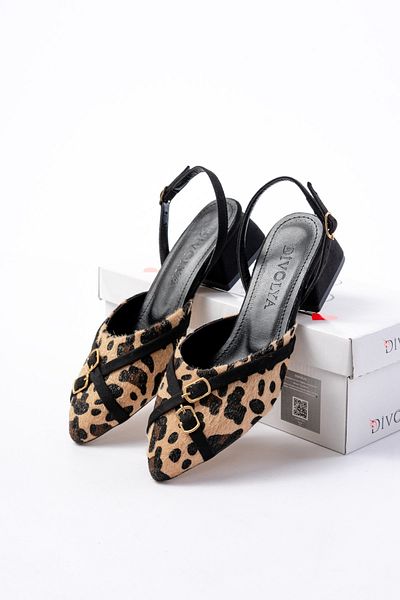 DİVOLYA Gabriel Leopard Black Cross Buckle (4 cm Heel) Pointed Toe Ballerina Shoes