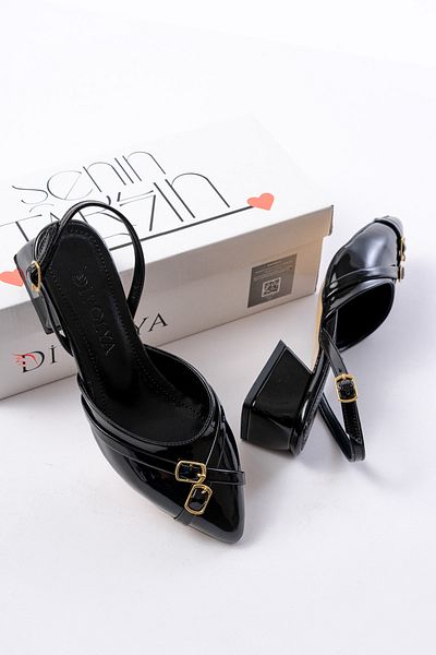 DİVOLYA Gabriel Black Patent Leather Cross Buckle (4 cm Heeled) Pointed Toe Ballerina Shoes