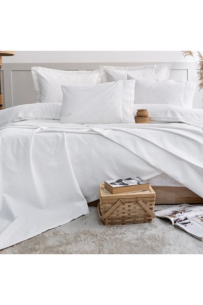 Schafer Home Laure Ruffled Double Bedspread Set 7 Pieces-White