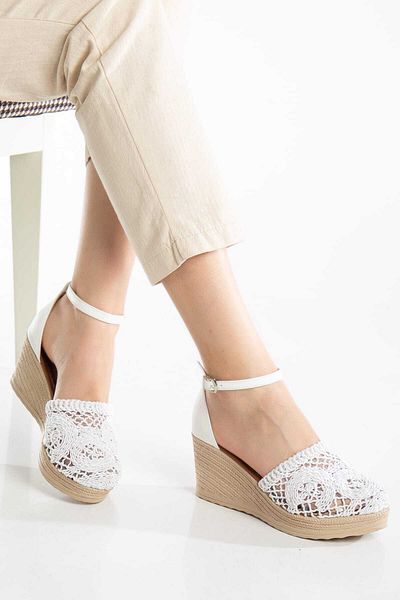 can feta New Season Imported Material Embroidered Straw Detailed Wedge Heel Shoes