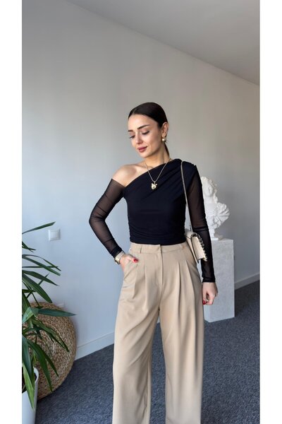 Liya Omuz detay büzgülü bluz