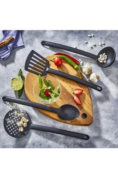 STOREMAX Jvnnastore 7 Piece Fireproof Non-Stick Teflon Coated Serving Set Ladle Colander Spatula Spoon Plastic