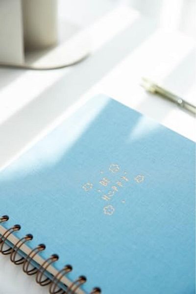 STOREMAX Sellbuystore A5 Spiral Hard Cover Linen Plain Unlined Undated Notepad Blue 1053513