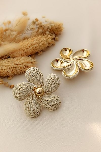 COSİTA Wicker Daisy Earrings Gold Detailed Medium Size