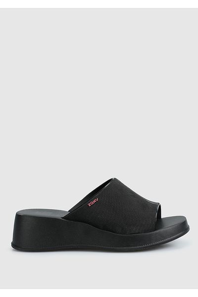Twigy Black Women's Beach Slippers