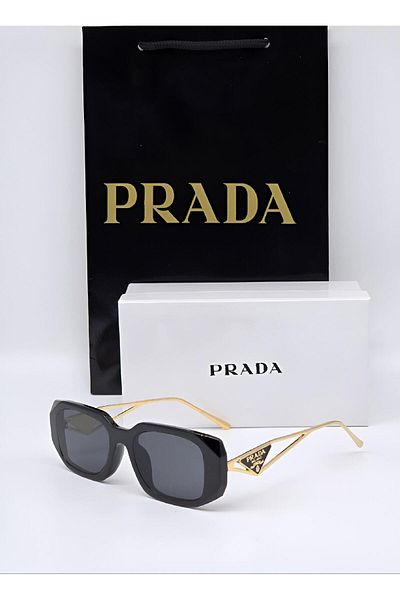 Prada Distinctive and elegant Prada sunglasses
