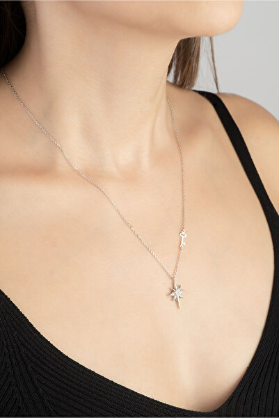 So CHIC... Vega Başarı Yıldızı 18 Ayar Beyaz Altın Kaplama 48 Cm Gümüş Kolye