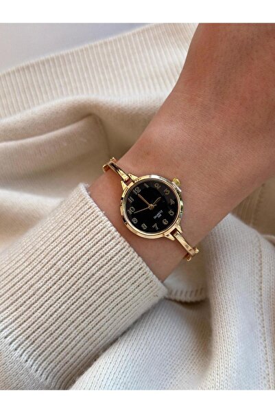 Adox Çanta ساعة يد نسائية بسلك معدني من VanessaModel