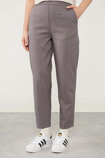 Levidor Anthracite Striped Belt Closure Suit