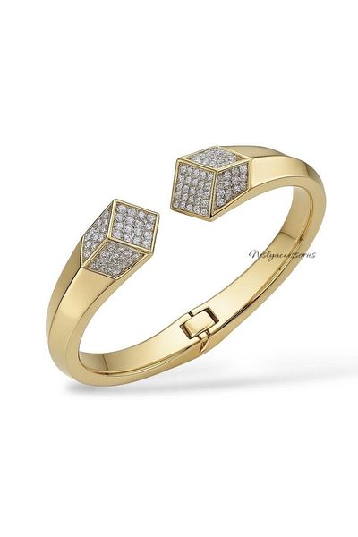 neslyaccessories Geometric Sparkle Gold Bracelet