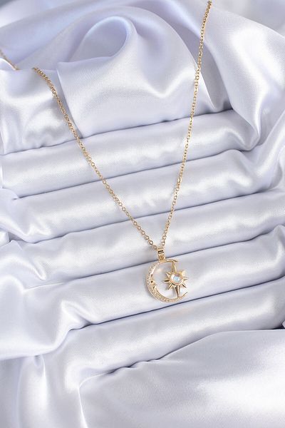 Skygo Gold Colored 316L Stoned Moon Star Model Women's Necklace - TJ-BKO7688