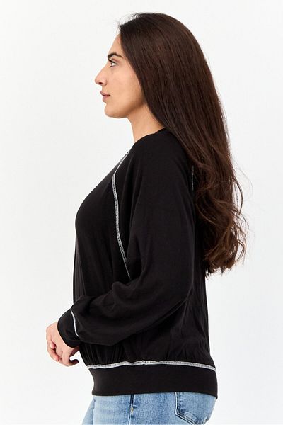 NIA Women Round Neck Plain Sweater, Black