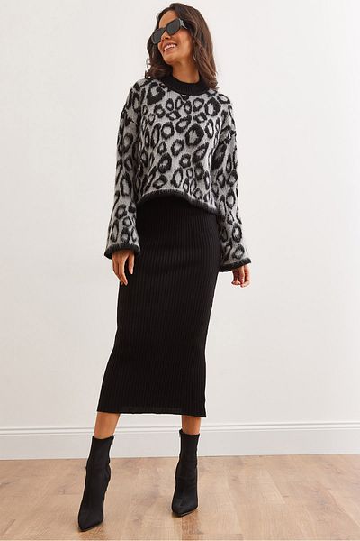 Olalook Black Leopard Print V-Neck Knitwear Sweater and Dress Set - Tkm- 19000337