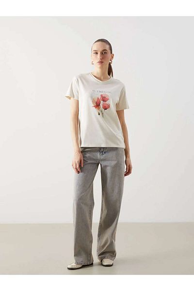 LC Waikiki Lcwaikiki Classic Beige Crew Neck Floral Combed Cotton Women's T-Shirt